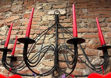 Candelabro antico in ferro battuto 
