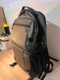 Zaino fotografico lowepro