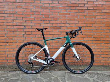 3T Exploro Racemax Emerald/White