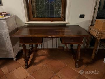 Tavolo e sedia inizi '900