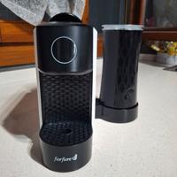 macchina del caffe fiorfiore con cappuccinatore