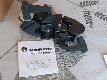 Manfrotto 038 double super clamp, per Set Up luci 