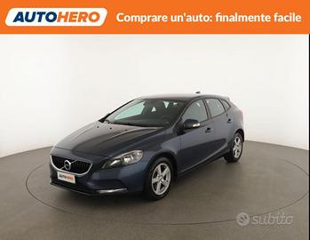VOLVO V40 HM82446