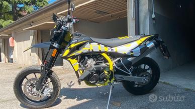 SWM SM 125 R (2022) - Come nuova