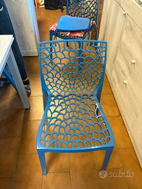 Sedia blu moderna
