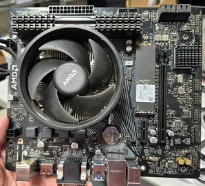 Bundle Ryzen 3 3200G + scheda madre + RAM + SSD