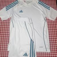 Completini da ragazzo originali Adidas / Nike