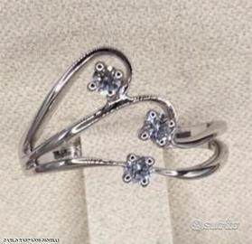 ANELLO ORO 18kt. CON DIAMANTI NATURALI FANTASIA