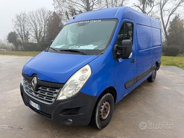 Renault Master T35 2.3 dCi/130 TP PM Cabinato Twin