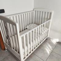 lettino e fasciatoio 