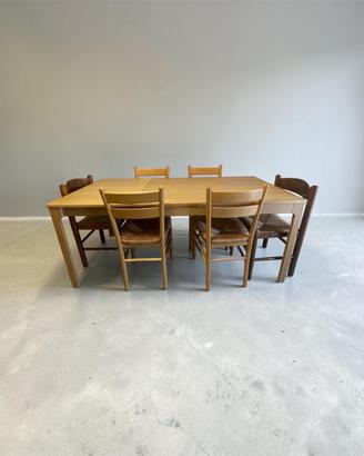Set tavolo e 6 sedie di legno