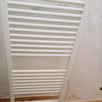 scaldasalviette elettrico come nuovo