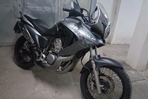 HONDA TRANSALP 700