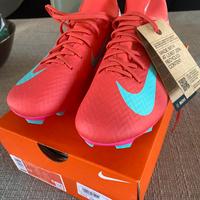 Scarpe da calcio Nike nuove