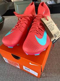 Scarpe da calcio Nike nuove