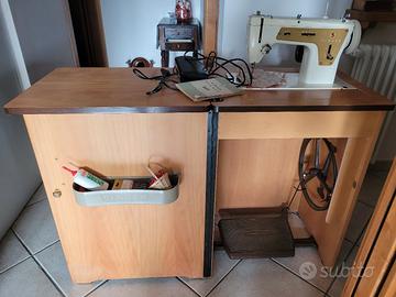 Macchina da cucire Singer 237 