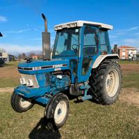 Trattore Ford 5610