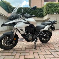 Benelli trk 502