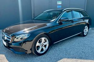Mercedes Benz E 220 4 Matic Business Sport