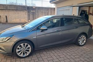 Opel Astra 1.4 SW Innovation