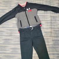 Set felpa e pantalone 5 anni