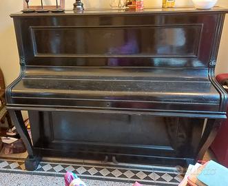 Pianoforte verticale