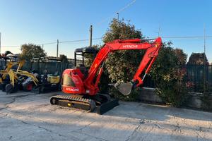 E214 ESCAVATORE HITACHI 35 Q