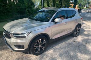 Volvo XC40 D4 AWD Geartronic Inscription