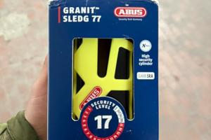 Blocco disco ABUS Granit Sledg 77