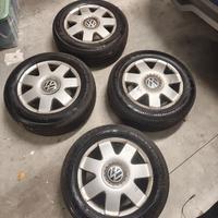 Cerchi in lega Polo IV 5x100 con gomme seminuove
