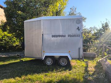 Trailer rimorchio cavalli 1 posto e mezzo