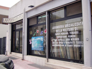Locale commerciale o artigianale