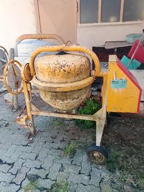 betoniera 180 litri  usata pochissimo