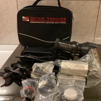 Illuminatore per macchina fotografica subacquea