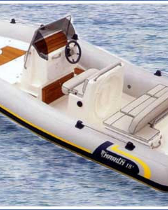 Barche gommoni e moto d'acqua