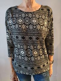 Maglia bianca e nera