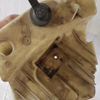 Fiat panda 141 vaschetta acqua tergicristalli