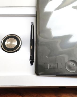 Tavoletta grafica Wacom Intuos Pro Medium