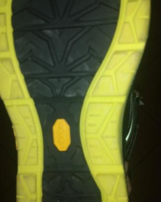 scarponcini  sixton nuovissimi 