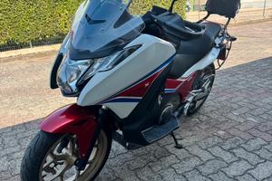 Honda INTEGRA S 750 2014