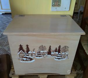 Cassapanca/contenitore decorata