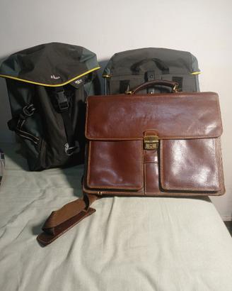 borse per bicicletta 30 litri +borsa pelle omaggio