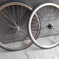 Ruote per bici da corsa campagnolo