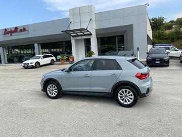 Audi A1 allstreet 30 TFSI S tronic Identity Contra