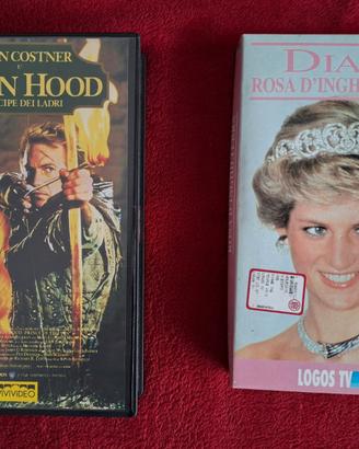 TRE FILM ED UN DOCUMENTARIO IN VHS