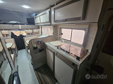 Lavandino e Piano Cottura Camper