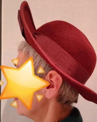 Elegante cappello in feltro