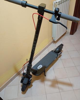 Monopattino elettrico Xiaomi 5 pro