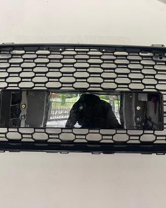 Griglia RS4 per Audi A4 B9 – nuova, mai montata