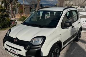 Fiat Panda 1.0 FireFly S&S Hybrid City Cross
